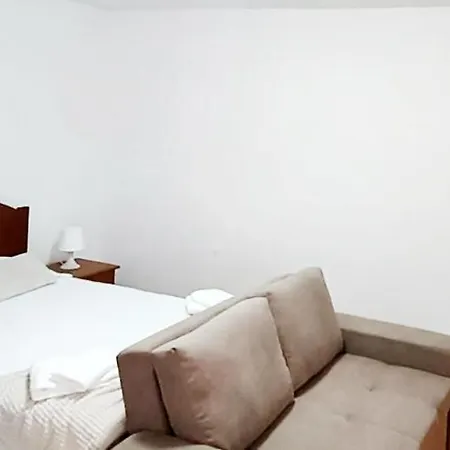 Faial Oceanfront Getaway Al בית הארחה הורטה