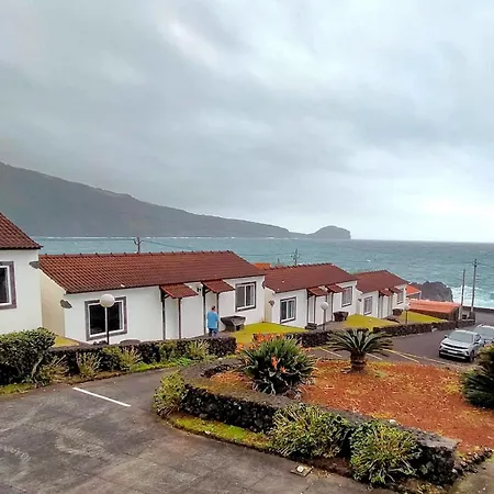 Pensionat Faial Oceanfront Getaway Al 3*