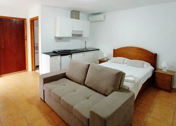 Faial Oceanfront Getaway Al 3* Horta (Azores)