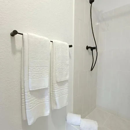 Faial Oceanfront Getaway Al 3*