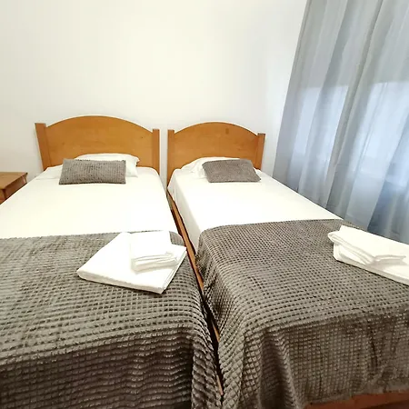 Faial Oceanfront Getaway Al